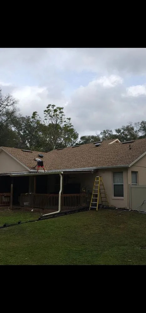 Slide of Ed Senez Roofing Specialist