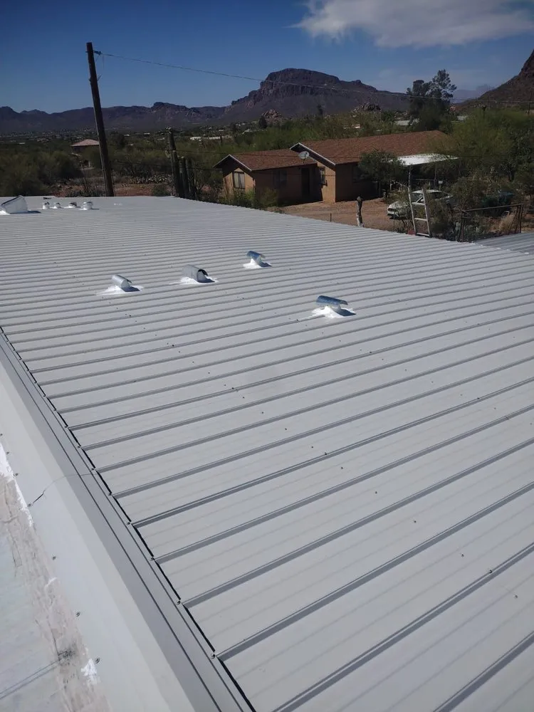 Slide of Eddies Roofing 