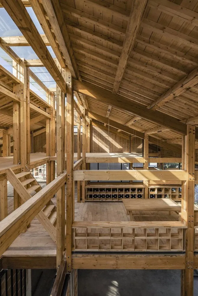 Slide of Eddy Construction