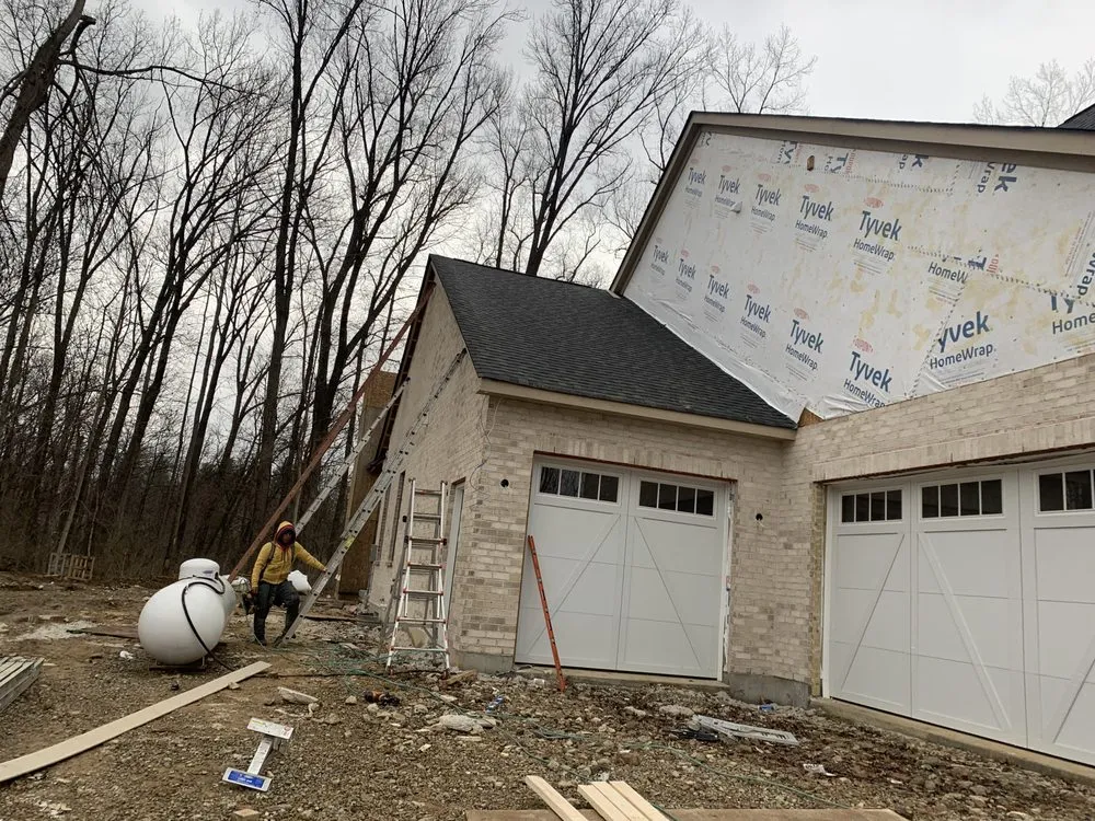 Slide of Eddys Construction