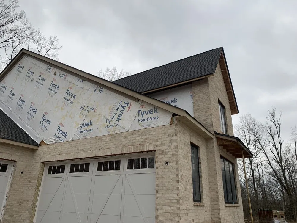 Slide of Eddys Construction