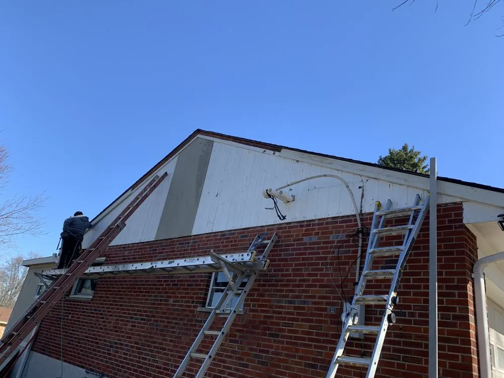 Slide of Eddys Construction