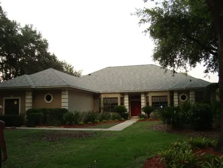 Slide of Edgar Quintin Roofing