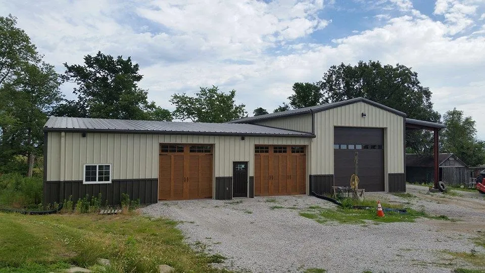 Expert roof installation experts serving Burlington Junction, MO - Edge Contractors