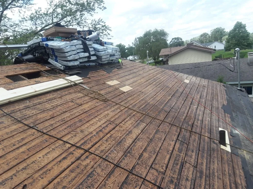 Slide of Edge To Edge Roofing