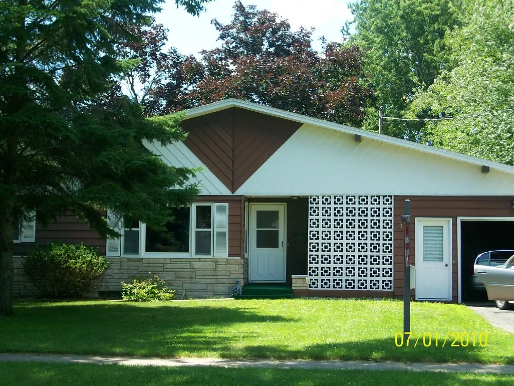 Slide of Edgell Construction