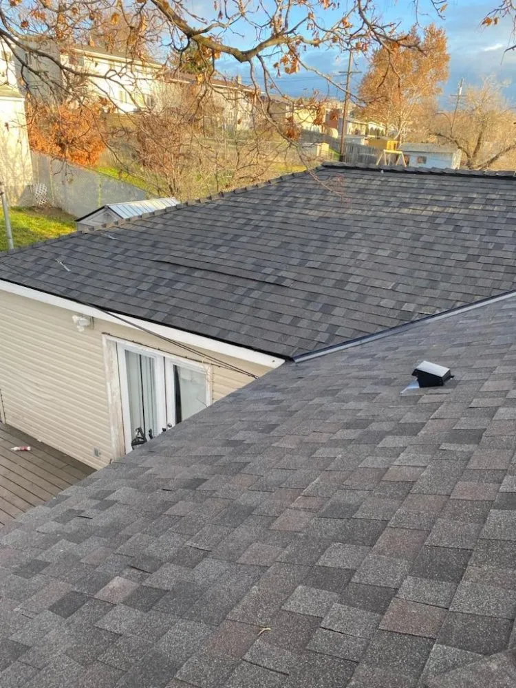 Slide of Edificar Construction