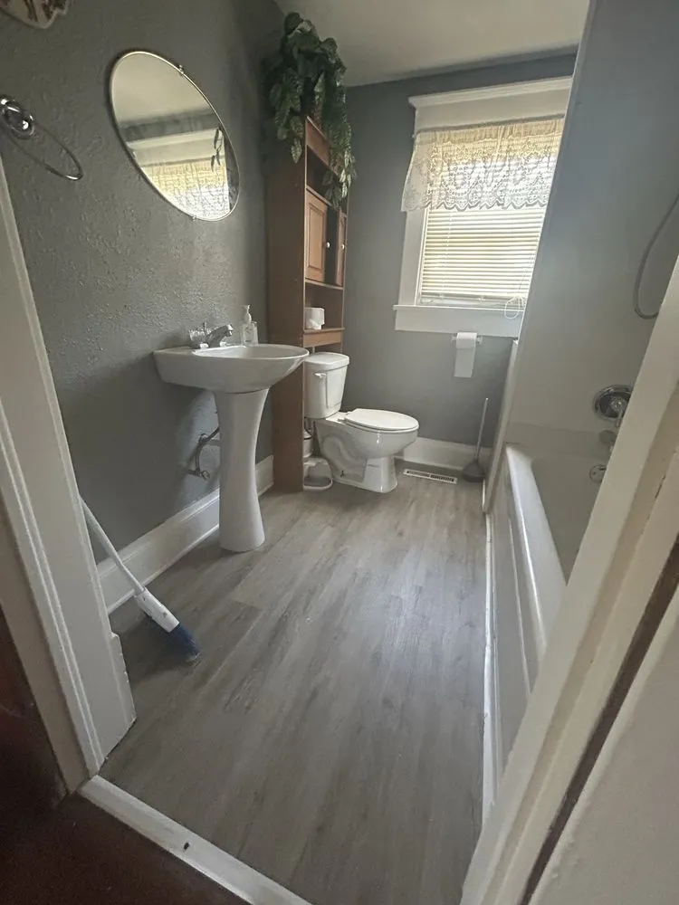 Slide of Edin’s Multiservices