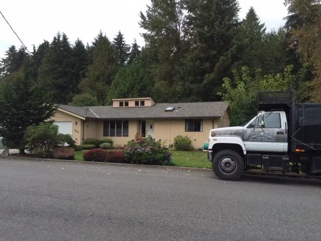 Slide of Edmonds Roofing