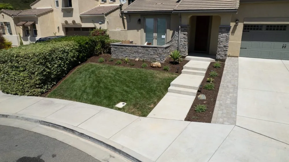 Slide of Edosy Construction