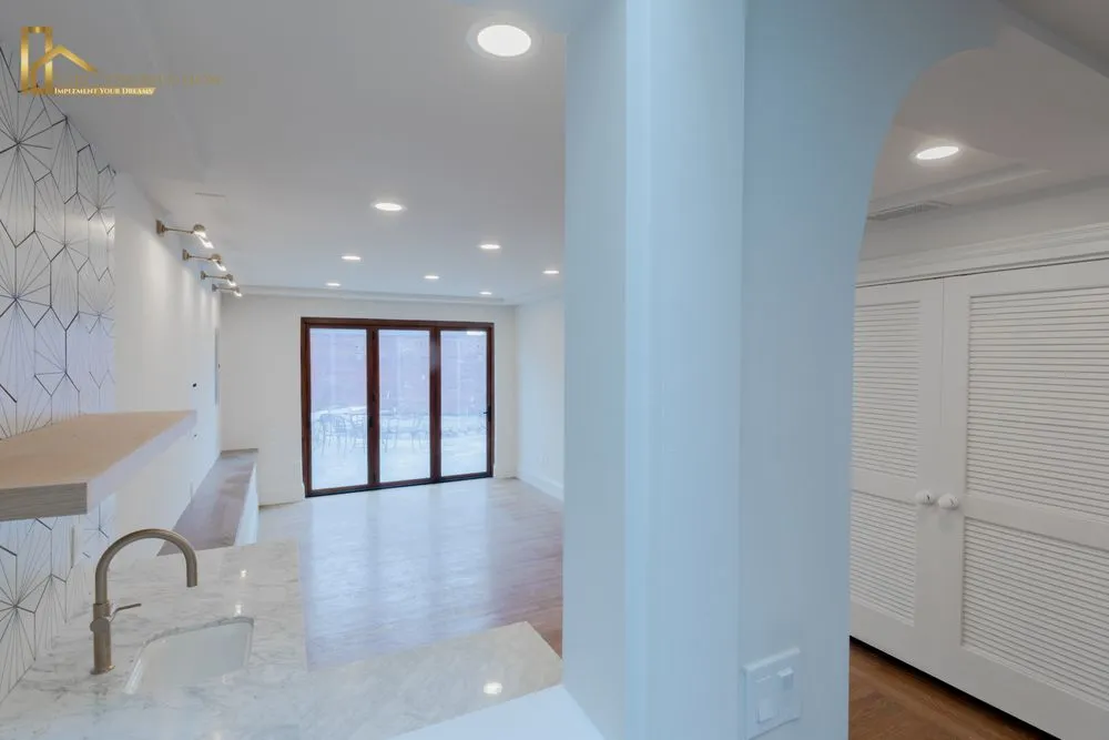 Slide of Edri Construction