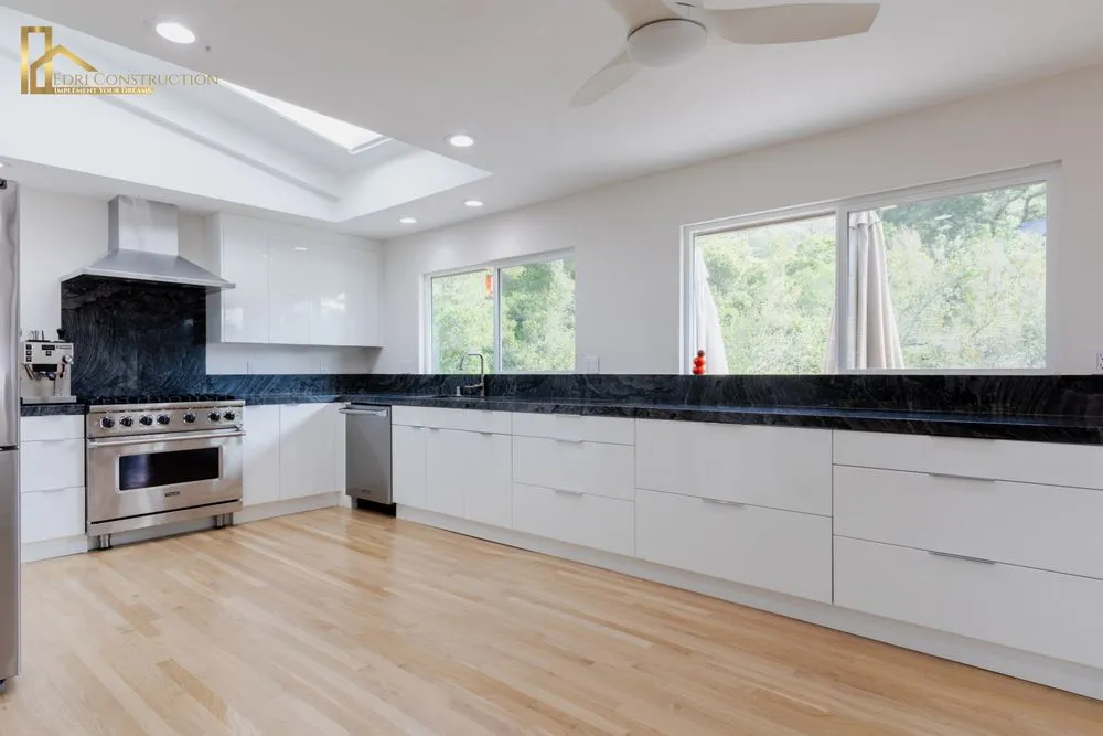 Slide of Edri Construction