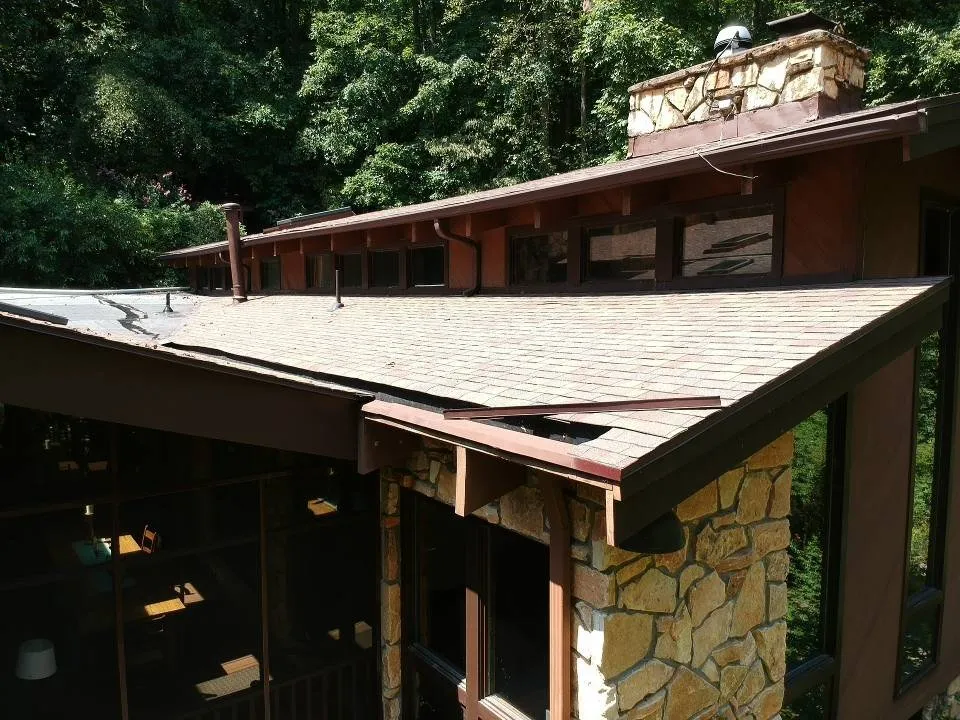 Slide of Ed's Home & Commercial Improvement