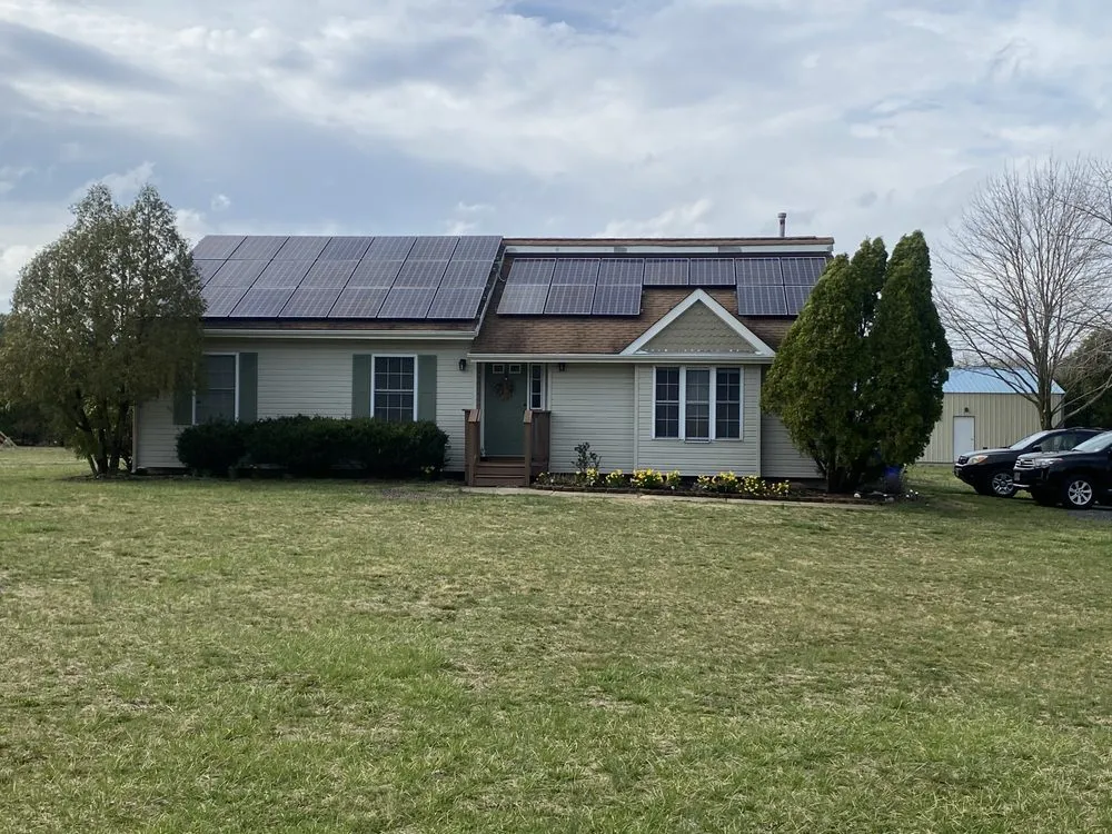 Slide of Ed's Roofing & Siding