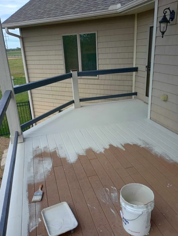 Slide of Eds Roofing