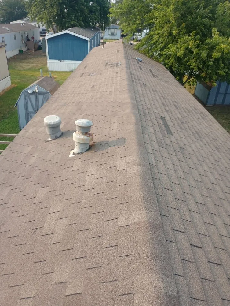 Slide of Eds Roofing