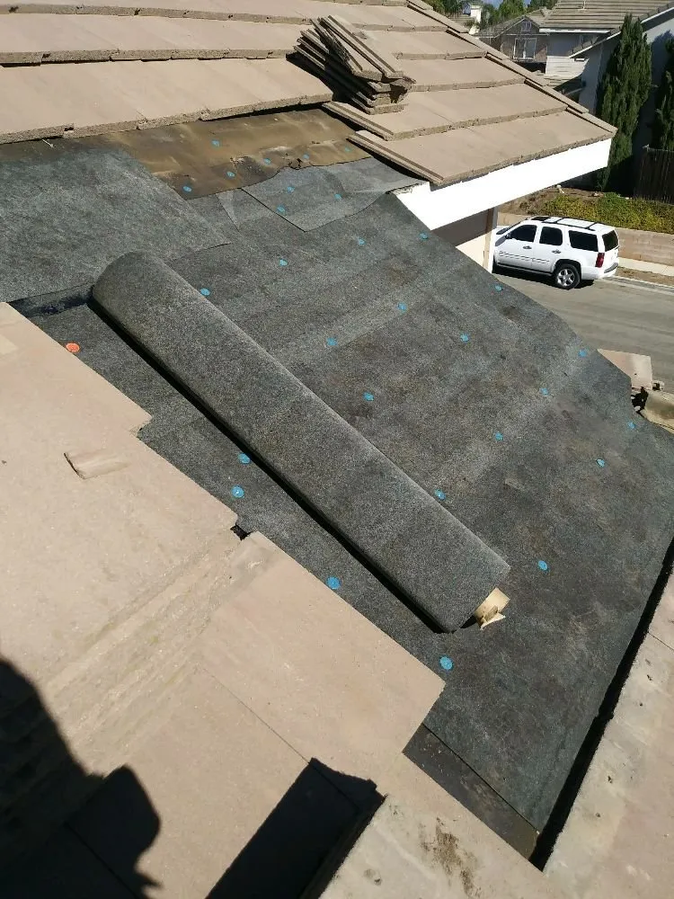Licensed flat roof repair in Newbury Park, CA by Edward Klecka Construction