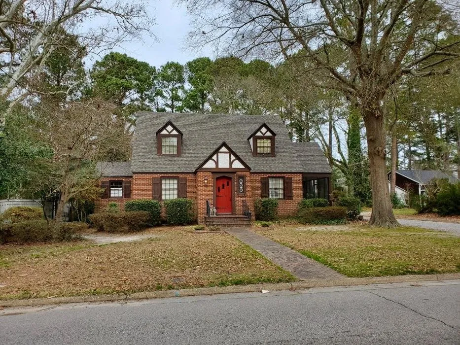 Slide of Edwards Roofing