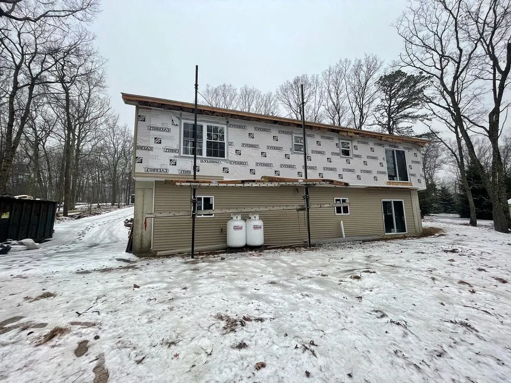 Slide of Edwin Contractor