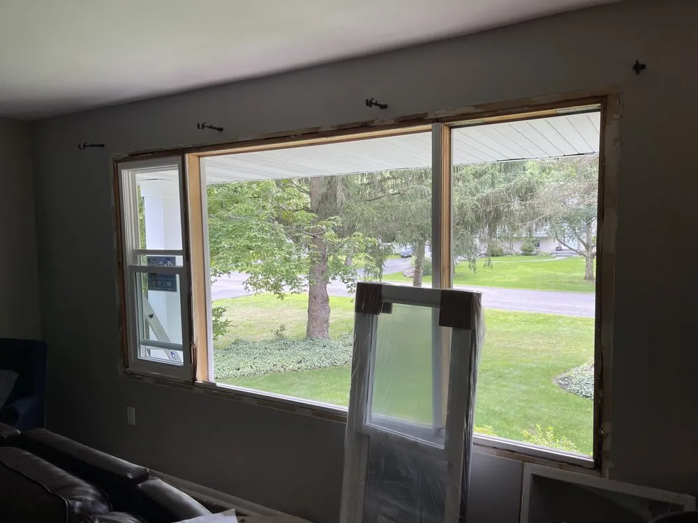 Slide of Edwin Contractor