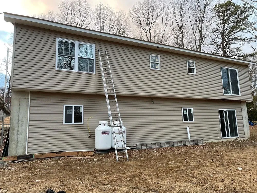 Slide of Edwin Contractor