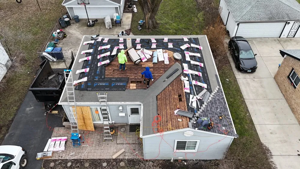 Slide of Edwin's Roofing and Gutters