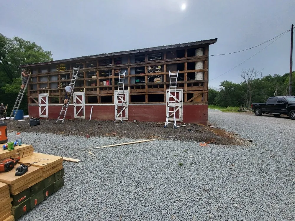 Slide of E&E Construction