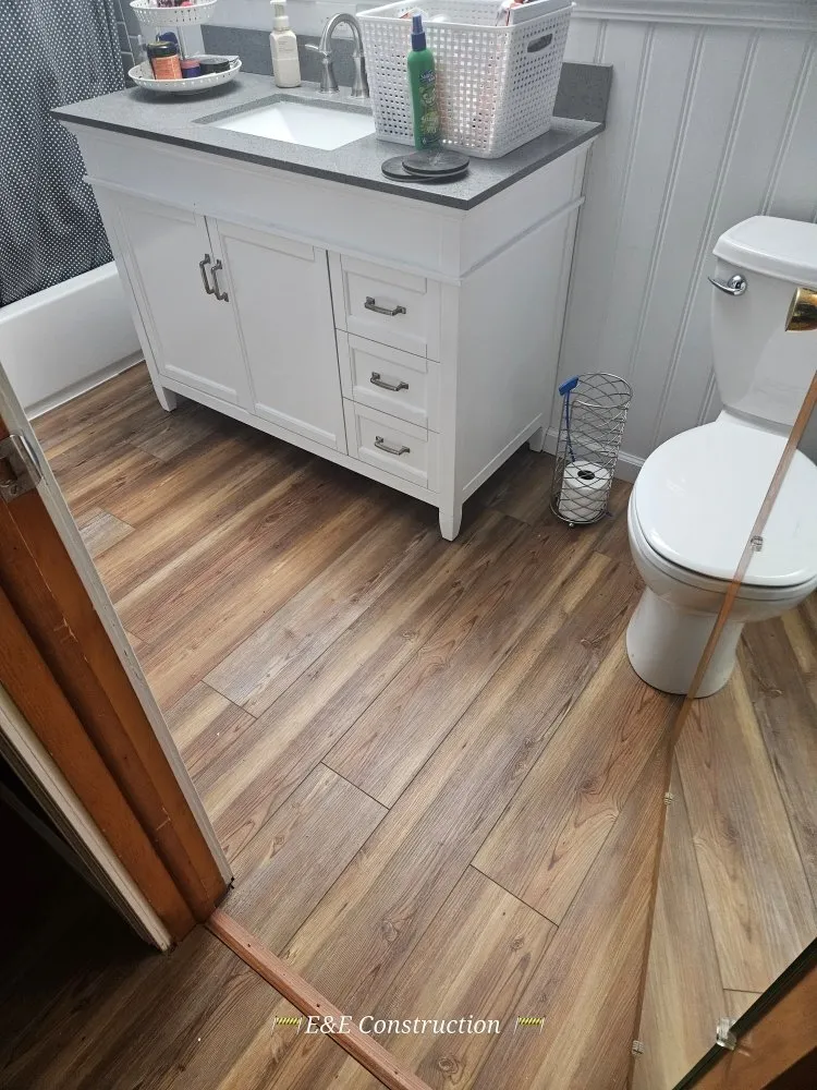 Slide of E&E Construction