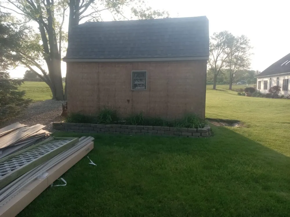 Slide of E&E Construction