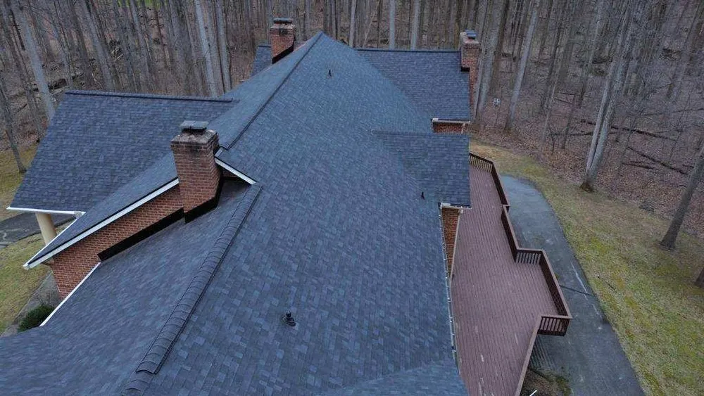 Slide of E&E Contracting