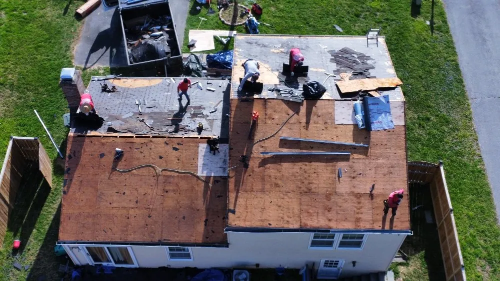 Slide of E&E Contracting