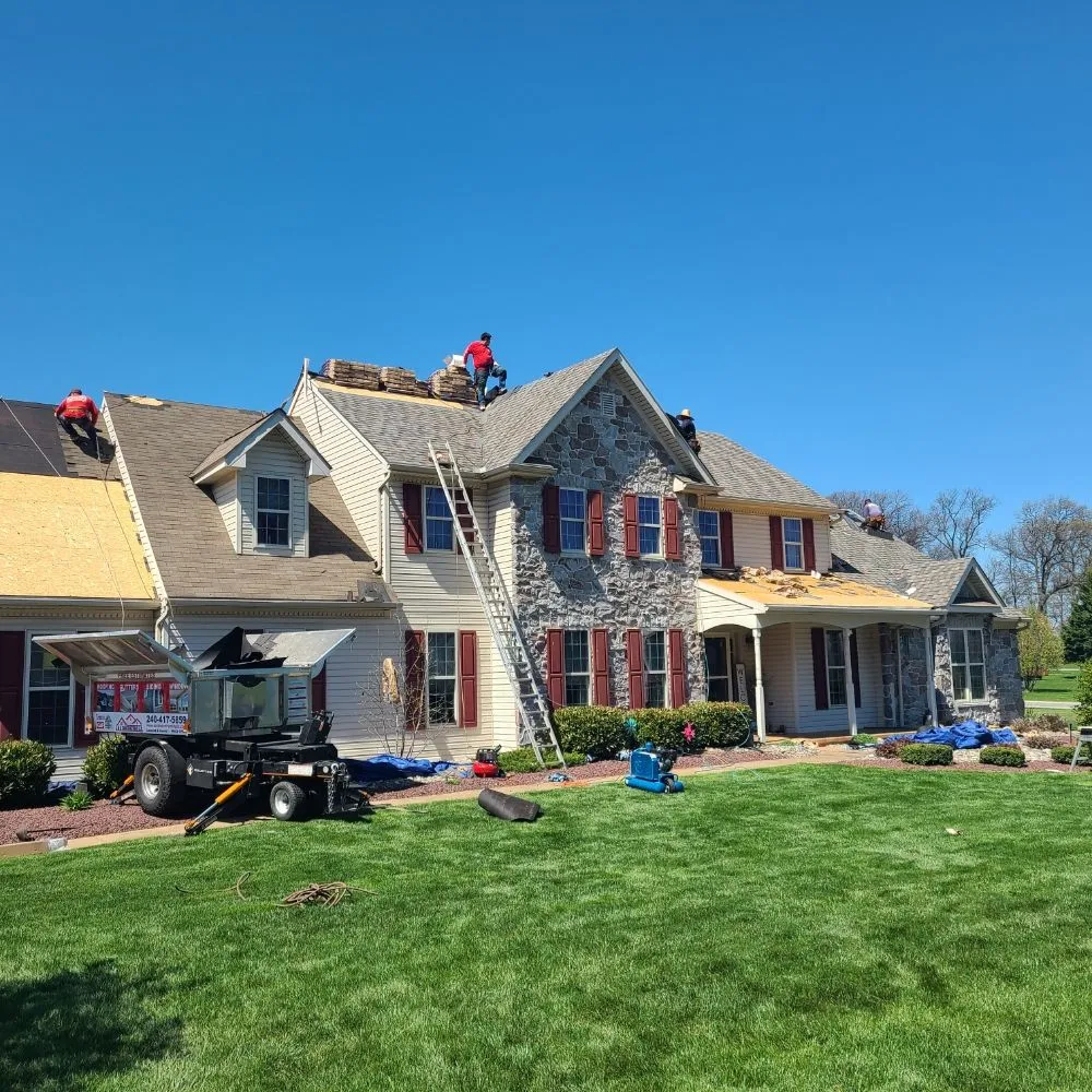 Slide of E&E Contracting