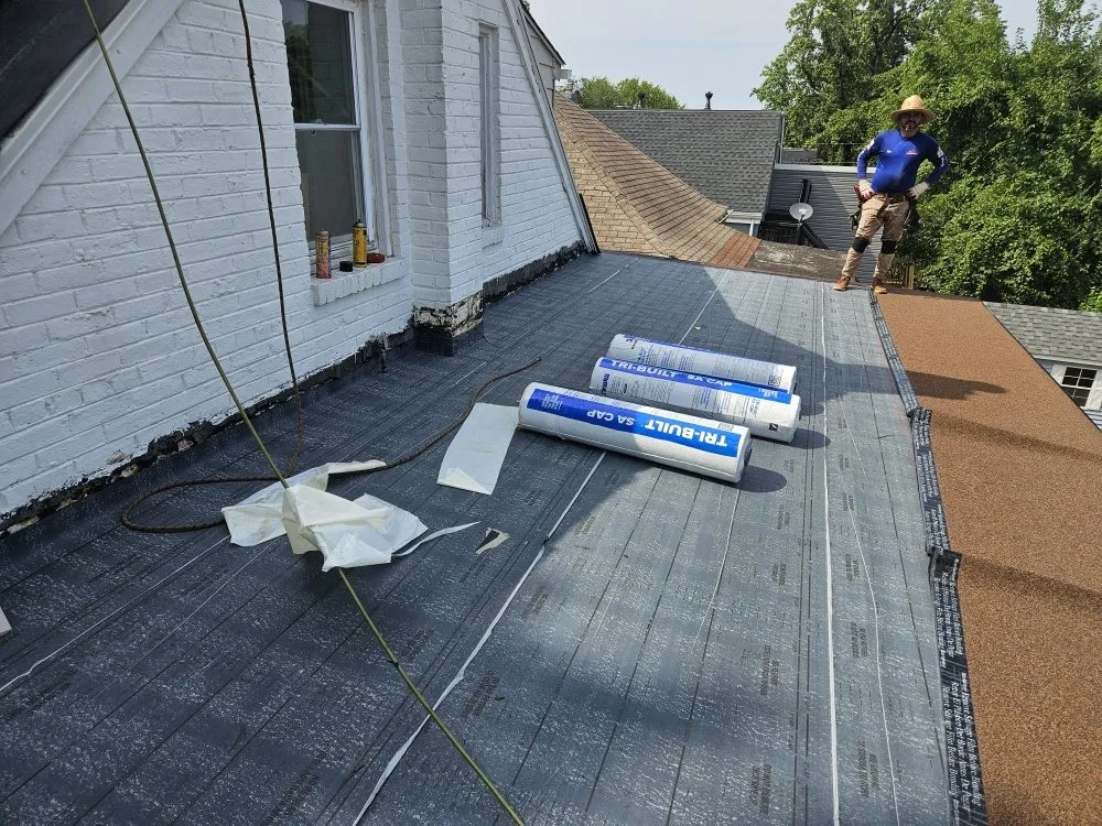 Slide of E&E Contracting