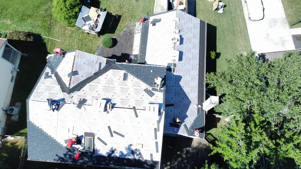 Slide of E&E Contracting