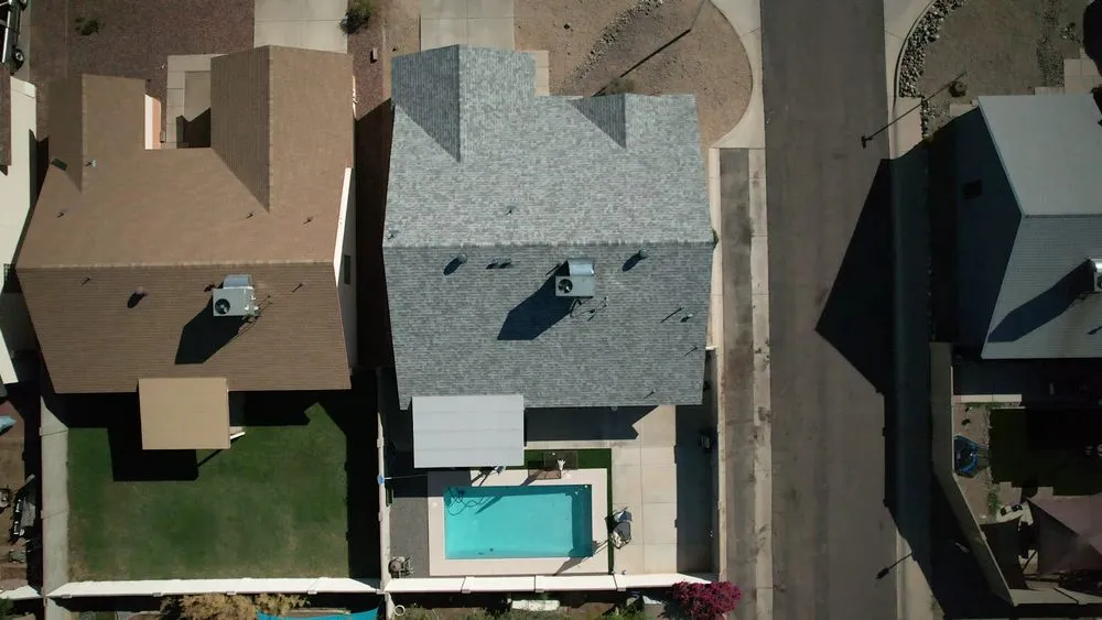 Slide of E&E Roofing