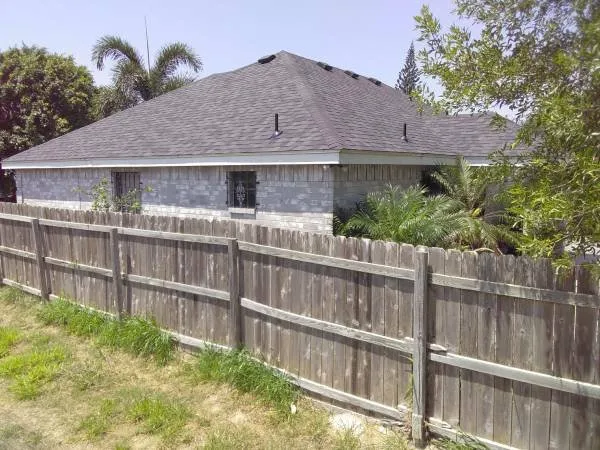 Slide of E&F Contracting