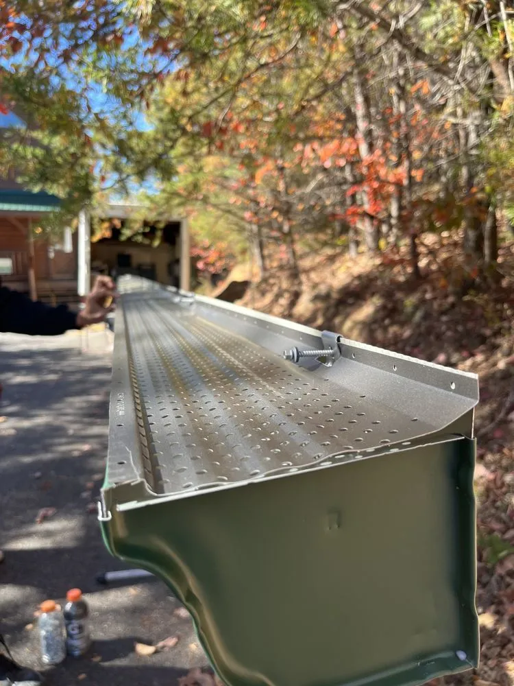 Slide of E&F Roofing & Construction