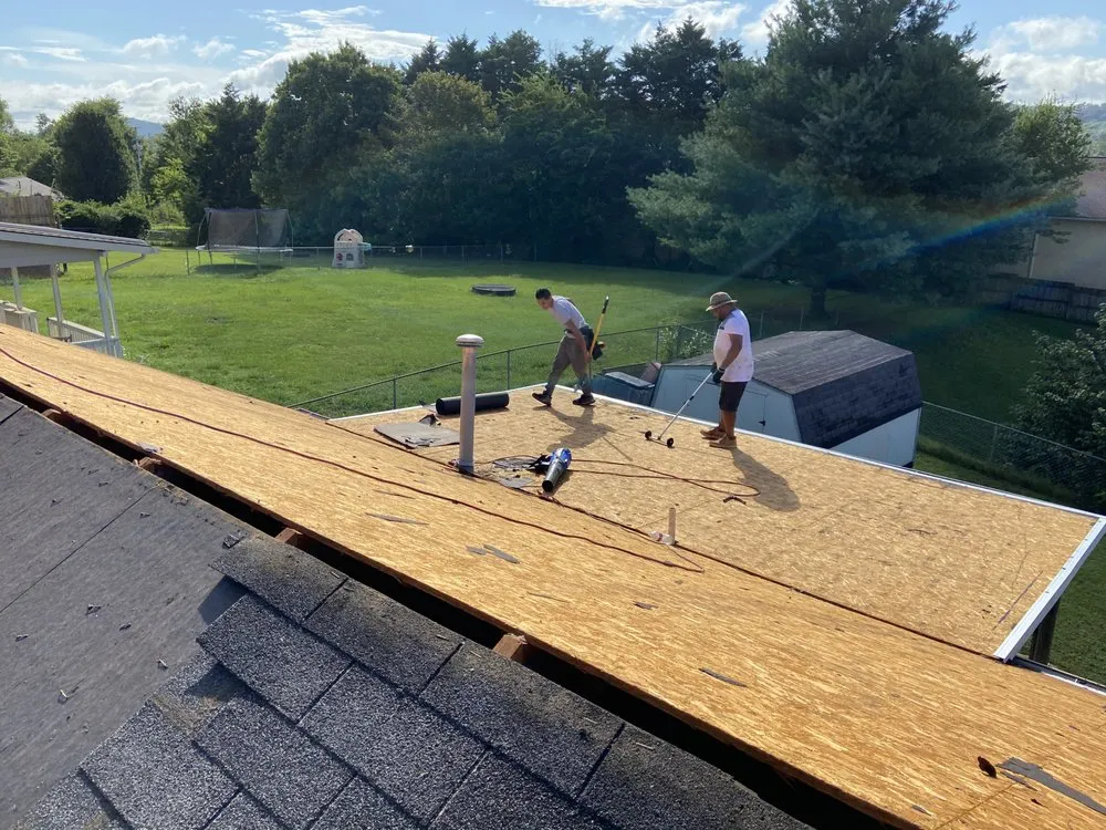 Slide of E&F Roofing & Construction