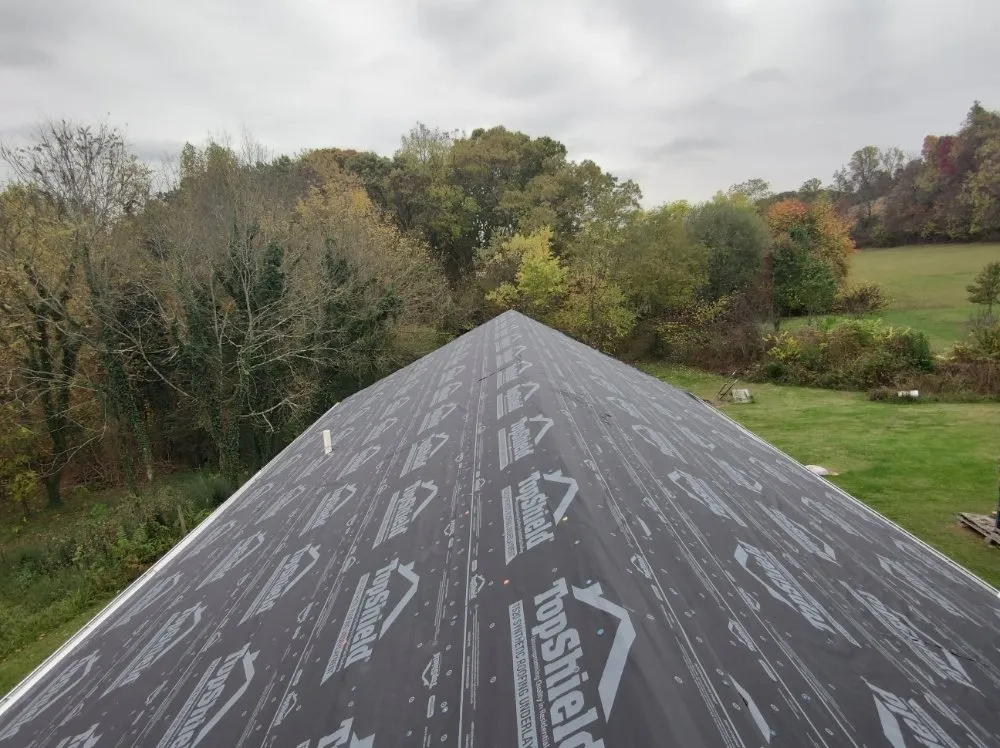 Slide of E&F Roofing & Construction