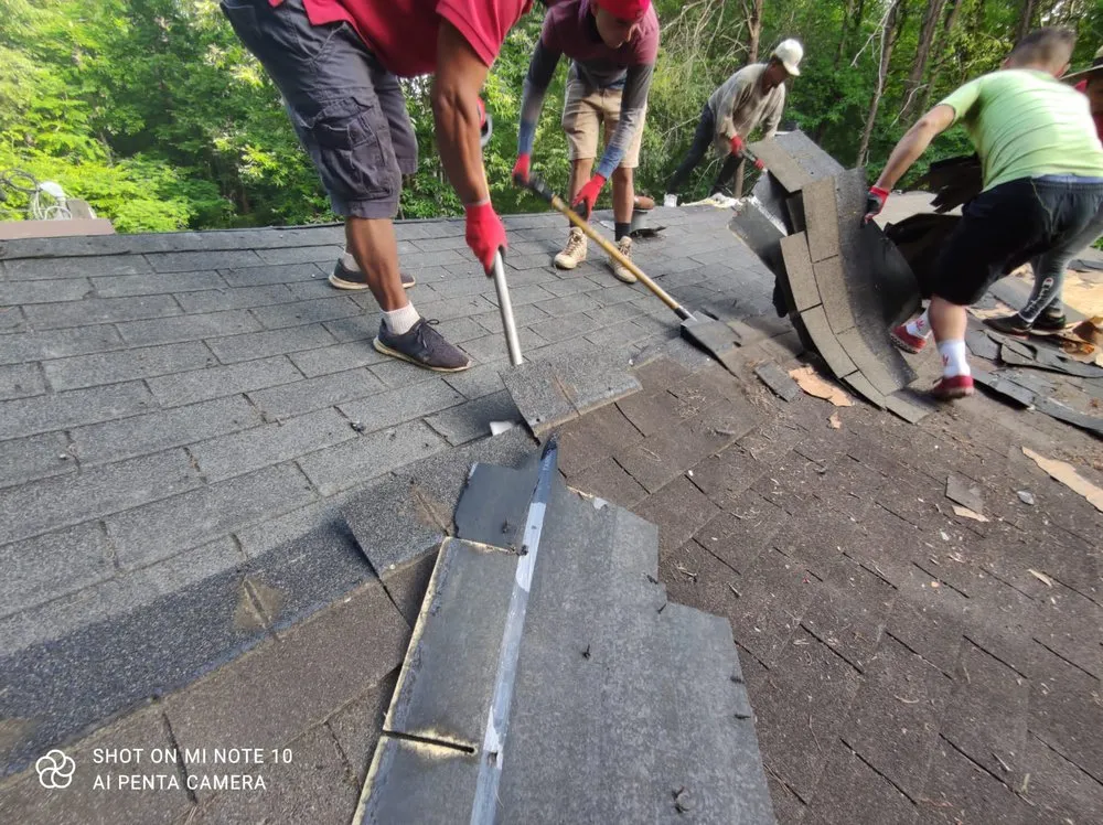 Slide of E&F Roofing & Construction