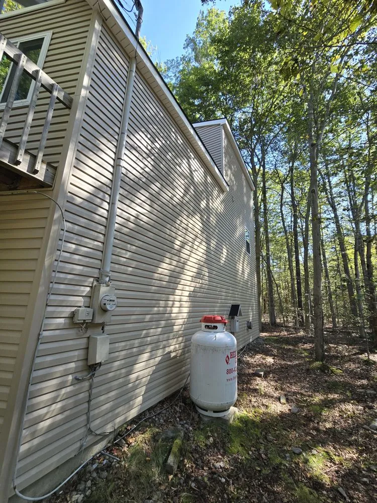 Slide of Effortless Roofing And Siding