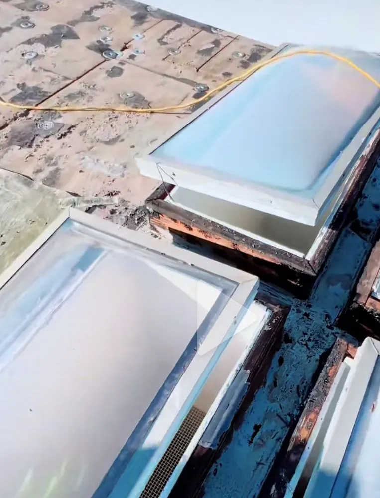 Slide of EG Flat Roof Leak Specialist