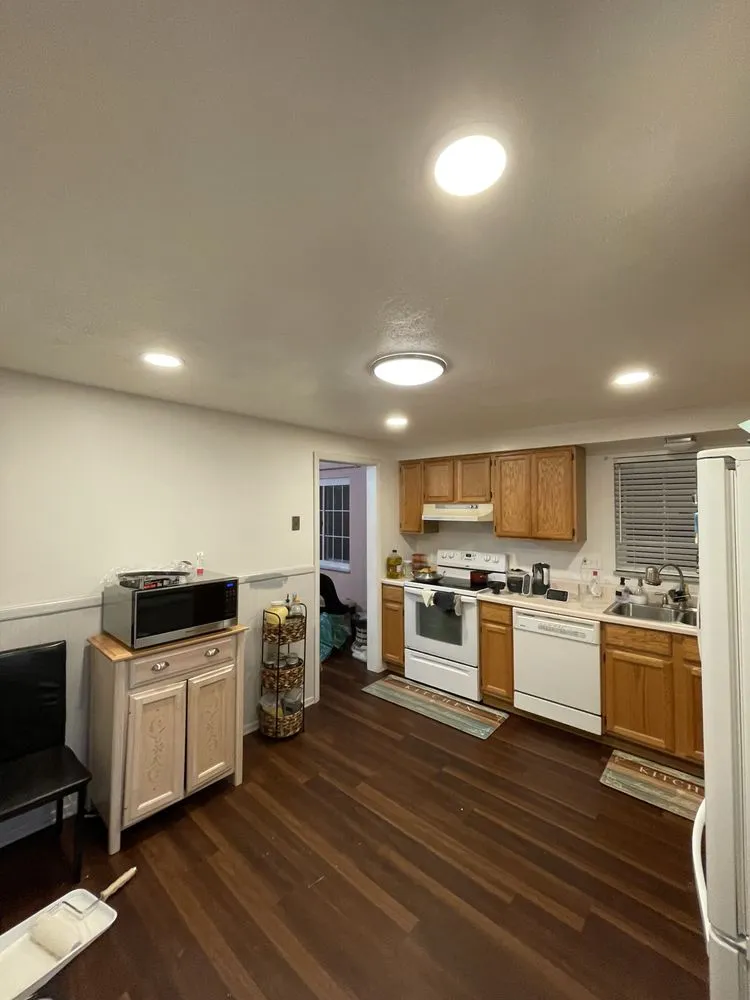 Slide of EGE Handyman