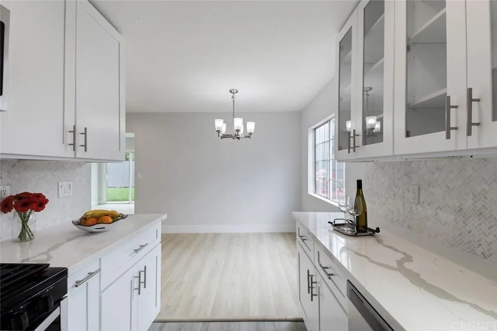 Slide of EGN Builders Group