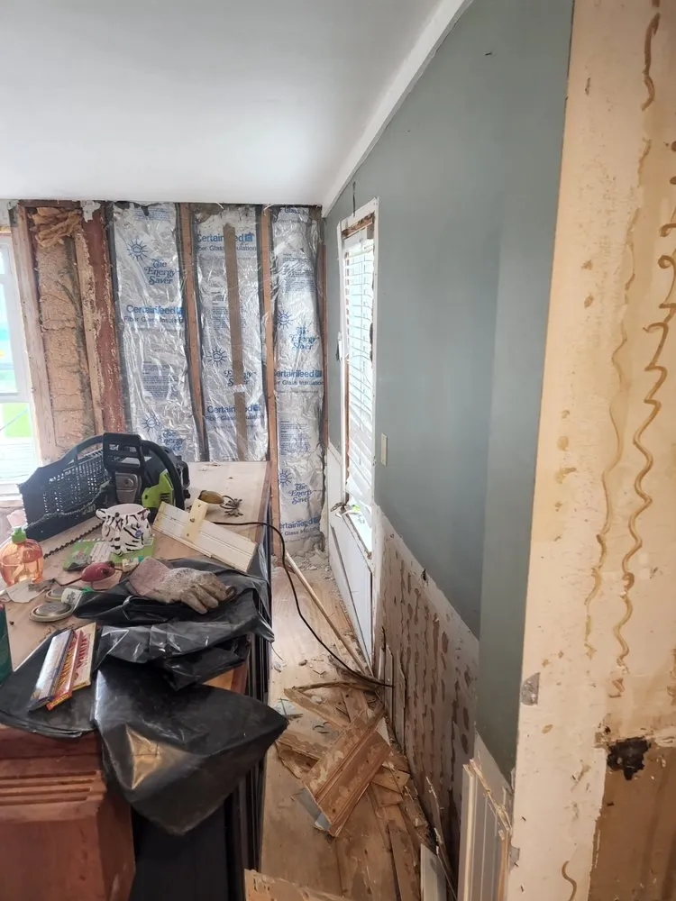 Slide of Eicher Roofing