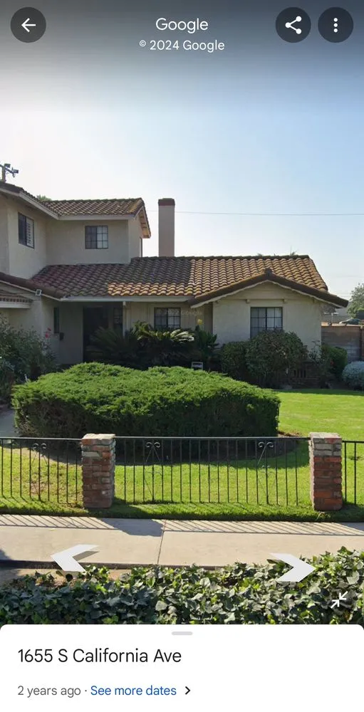 Slide of E&J Roof Service