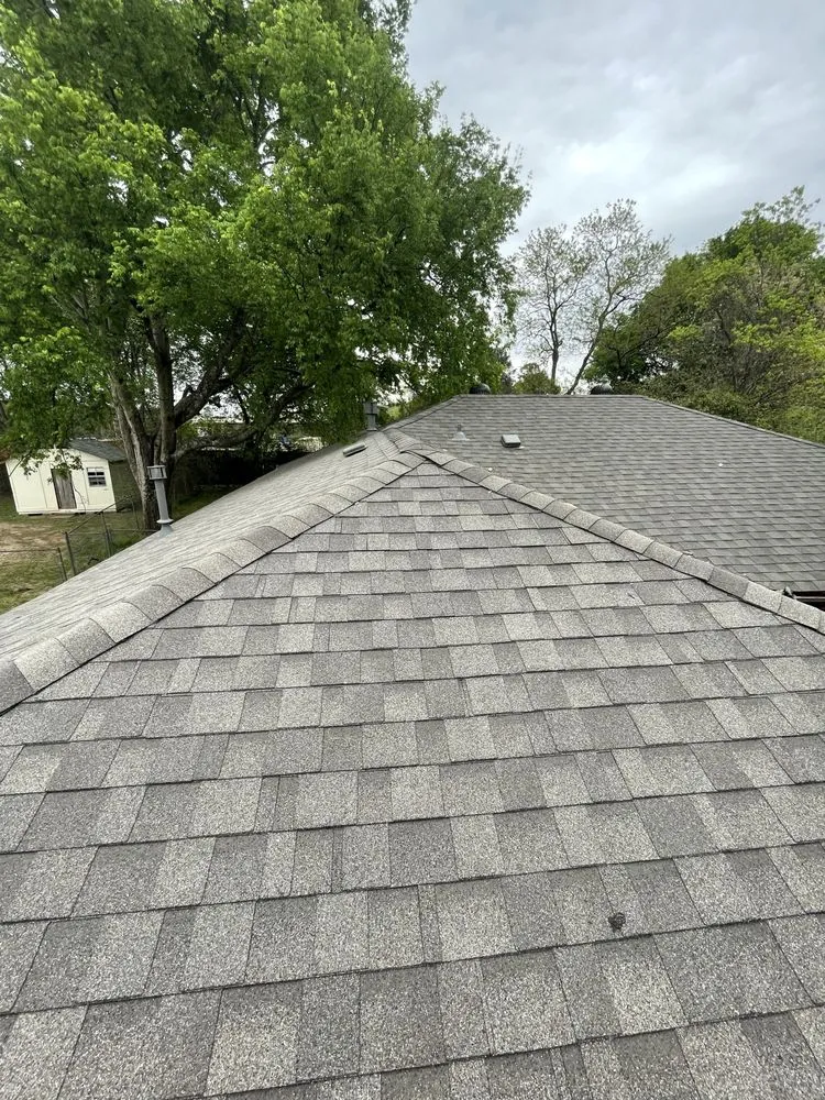 Slide of E&J Roofing & Siding