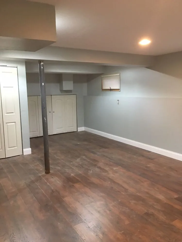 Slide of E&J Roofing