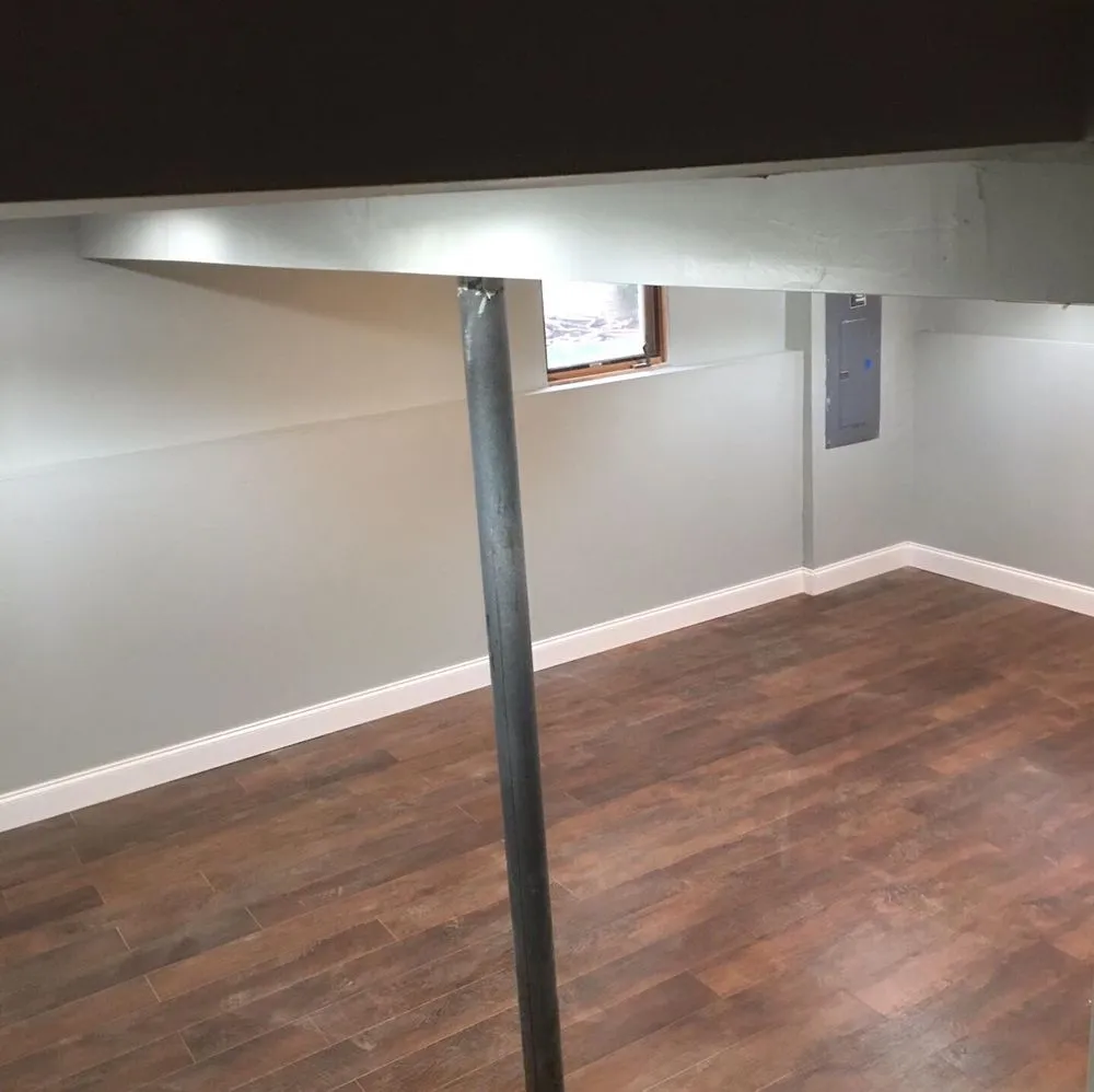 Slide of E&J Roofing