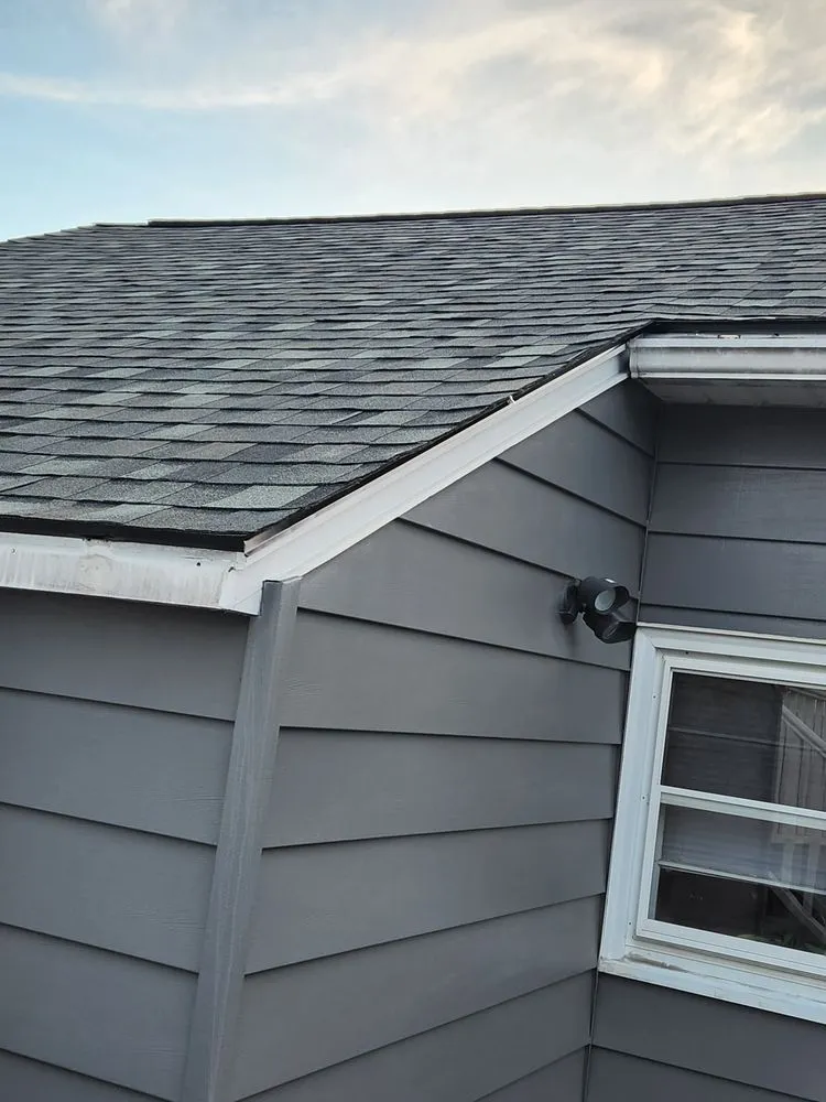 Slide of EJS Contractor